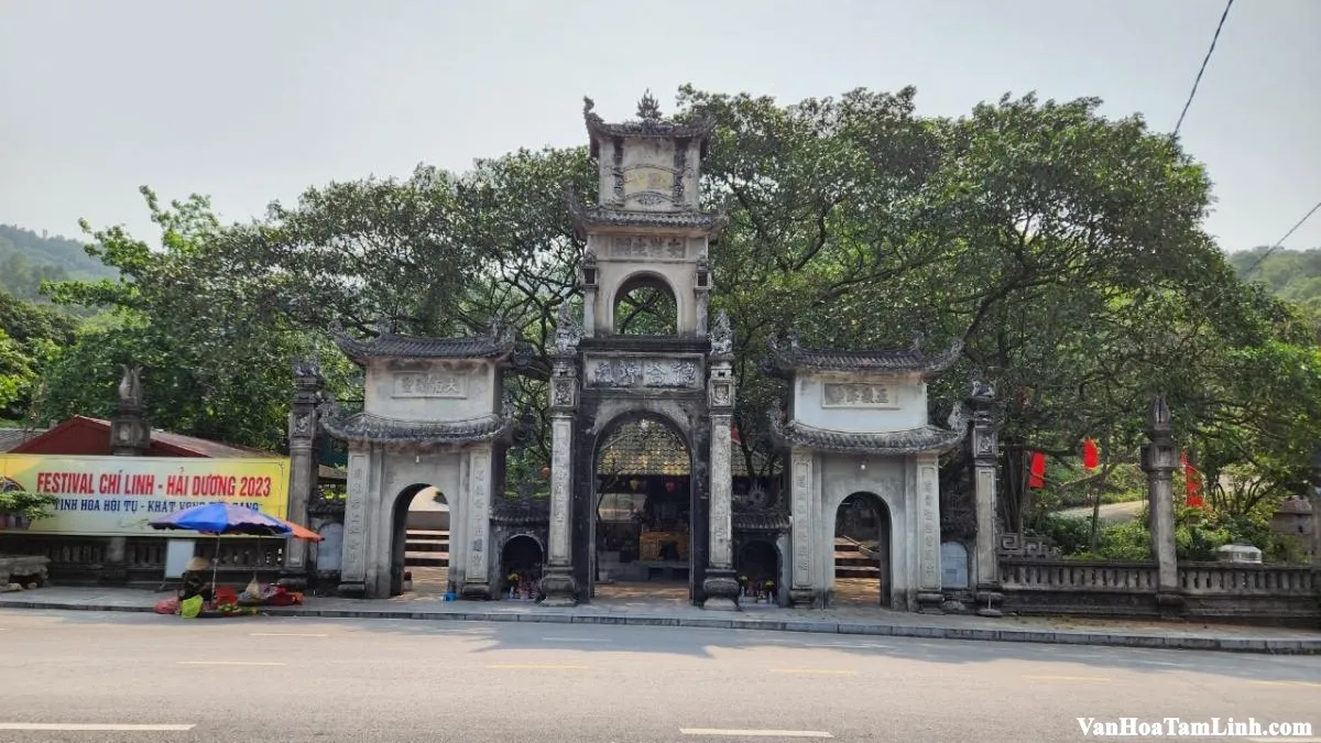 Đền Sinh chốn linh thiêng cầu tự của bách gia trăm họ