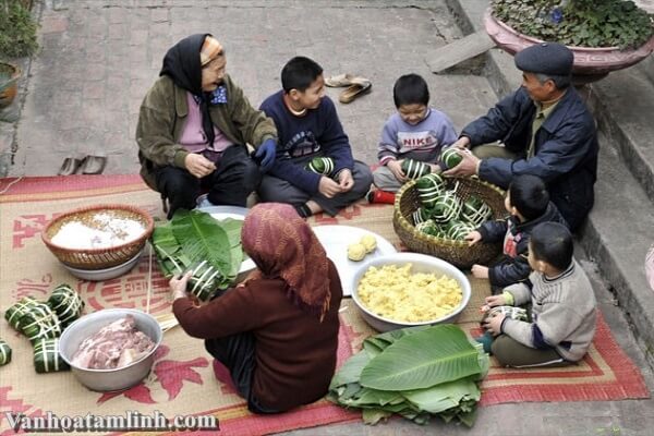 Những phong tục truyền thống của người Việt trong dịp Tết