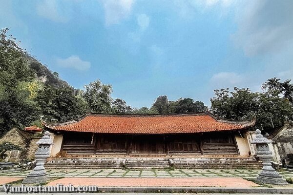 Chùa Thầy (chùa Cả) ở Quốc Oai, Hà Nội