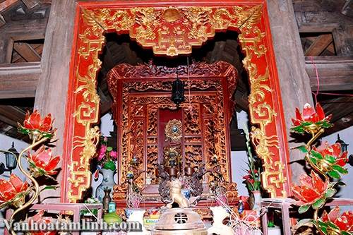 Khám và bài vị thờ Trạng nguyên Nguyễn Hiền