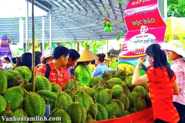 Lễ hội trái cây Nam Bộ tại Khu Du lịch Văn hóa Suối Tiên