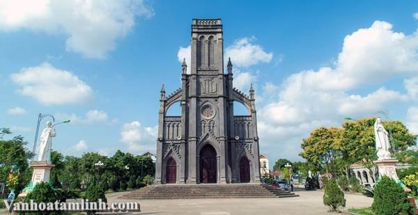 Nhà thờ Giáo xứ Bảo Long ở Mỹ Lộc, Nam Định