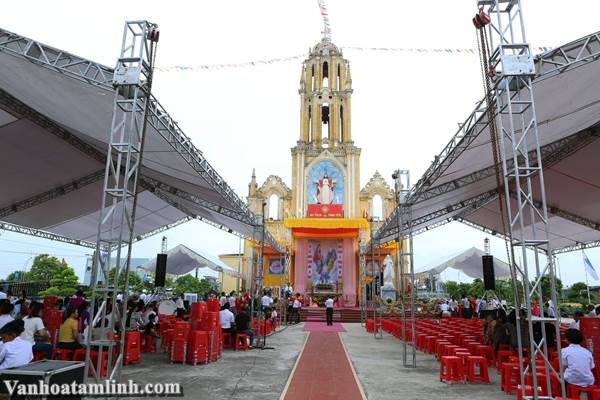 Nhà thờ Giáo xứ Minh Nghĩa ở Tiền Hải, Thái Bình