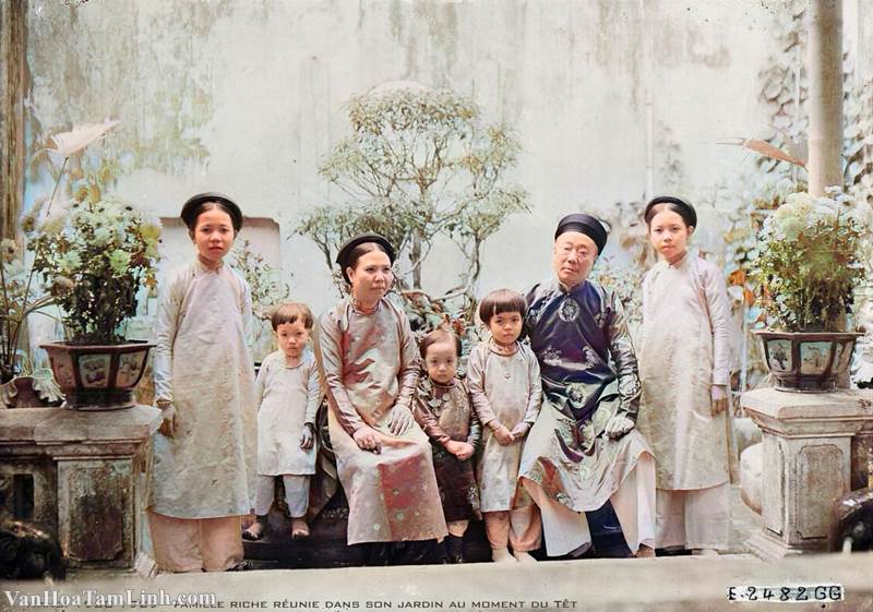 Phong thái nhà quyền quý ở Việt Nam đầu thế kỷ XX