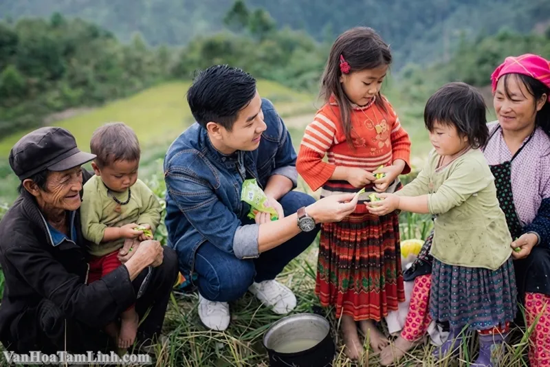 Lòng tốt là gì? Ý nghĩa của lòng tốt trong văn hóa Việt Nam