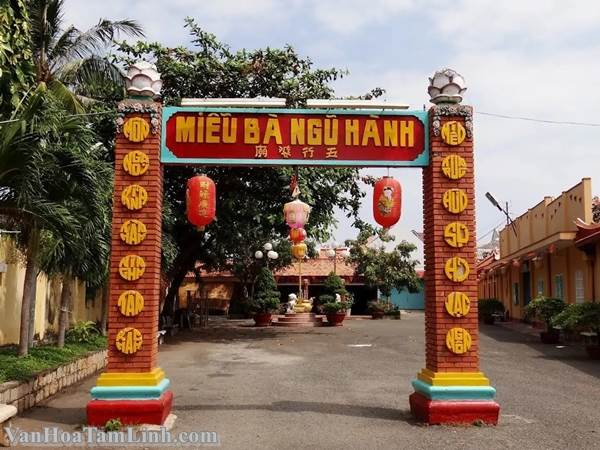 Các lễ hội truyền thống trong tháng 10 Âm lịch tại Việt Nam