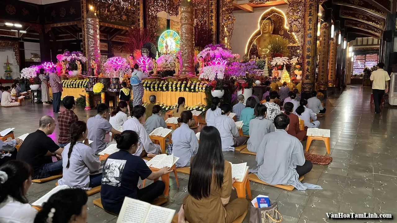 Phật Giáo trong Văn Hóa và Xã Hội Việt Nam