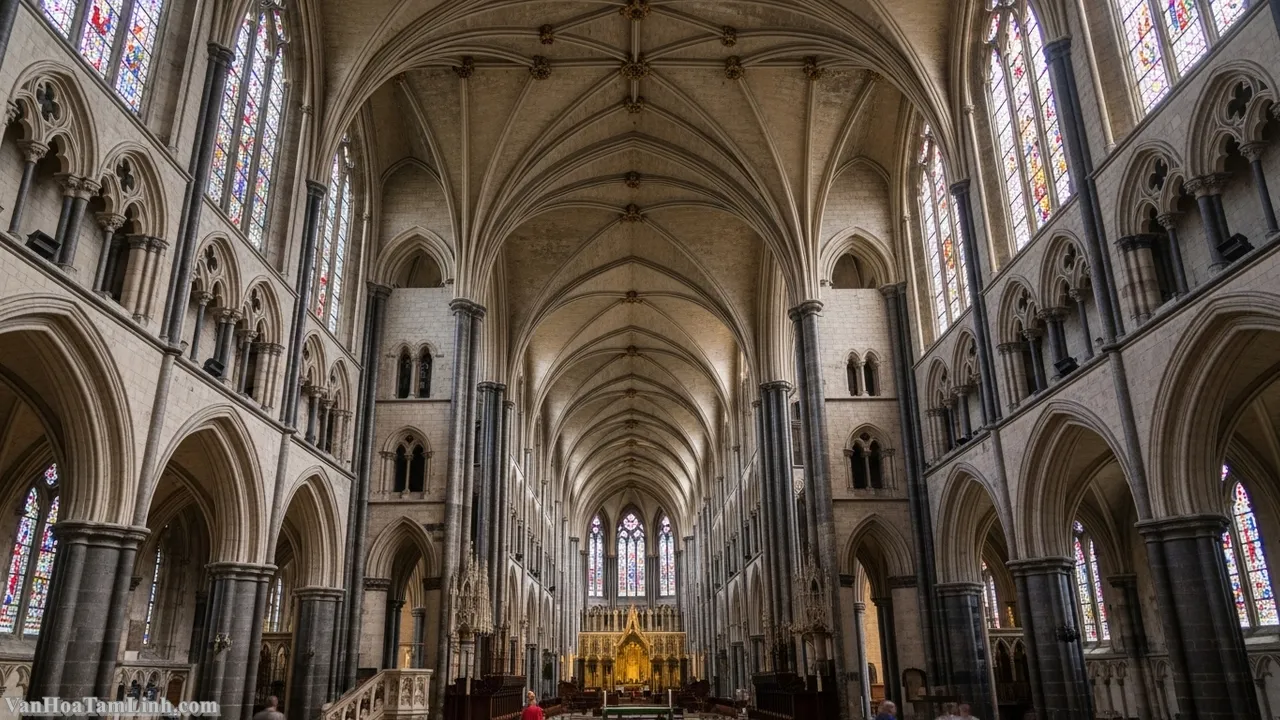 Top 10 Công Trình Kiến Trúc – Lịch Sử Tiêu Biểu Nhất ở Anh