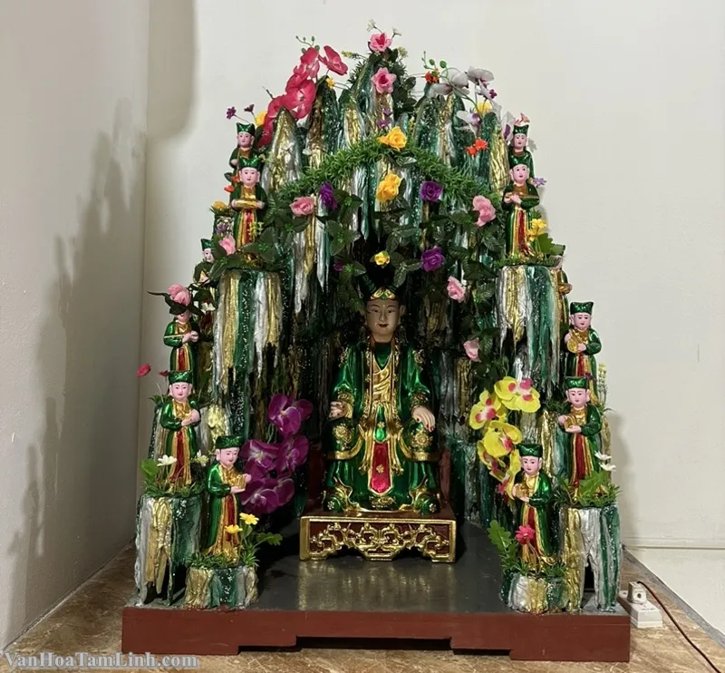 12 cô Sơn Trang – Thập Nhị Bộ Tiên Nàng hầu Mẫu Thượng Ngàn