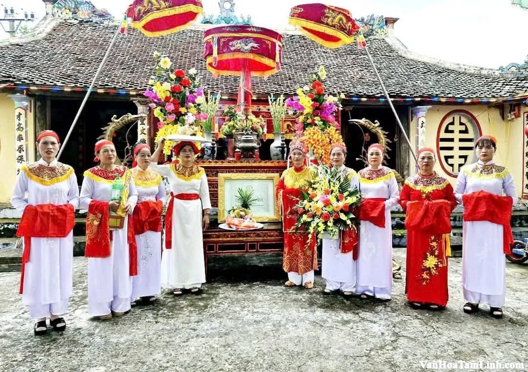 Đền Nhân Hậu ở Nghĩa Đồng, Nghĩa Hưng, Nam Định